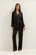PLAIN SILK - BLACK
