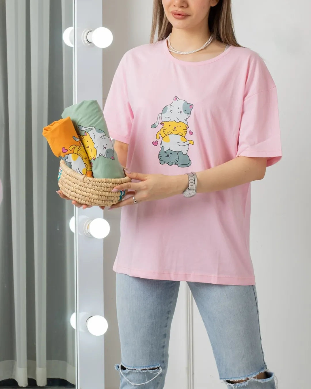 Kittens Printed Drop Shoulder Tees