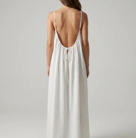 STUNNING BACKLESS MAXI DRESS -WHITE
