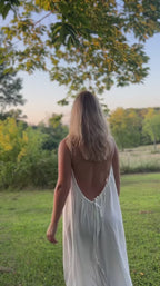 STUNNING BACKLESS MAXI DRESS -WHITE